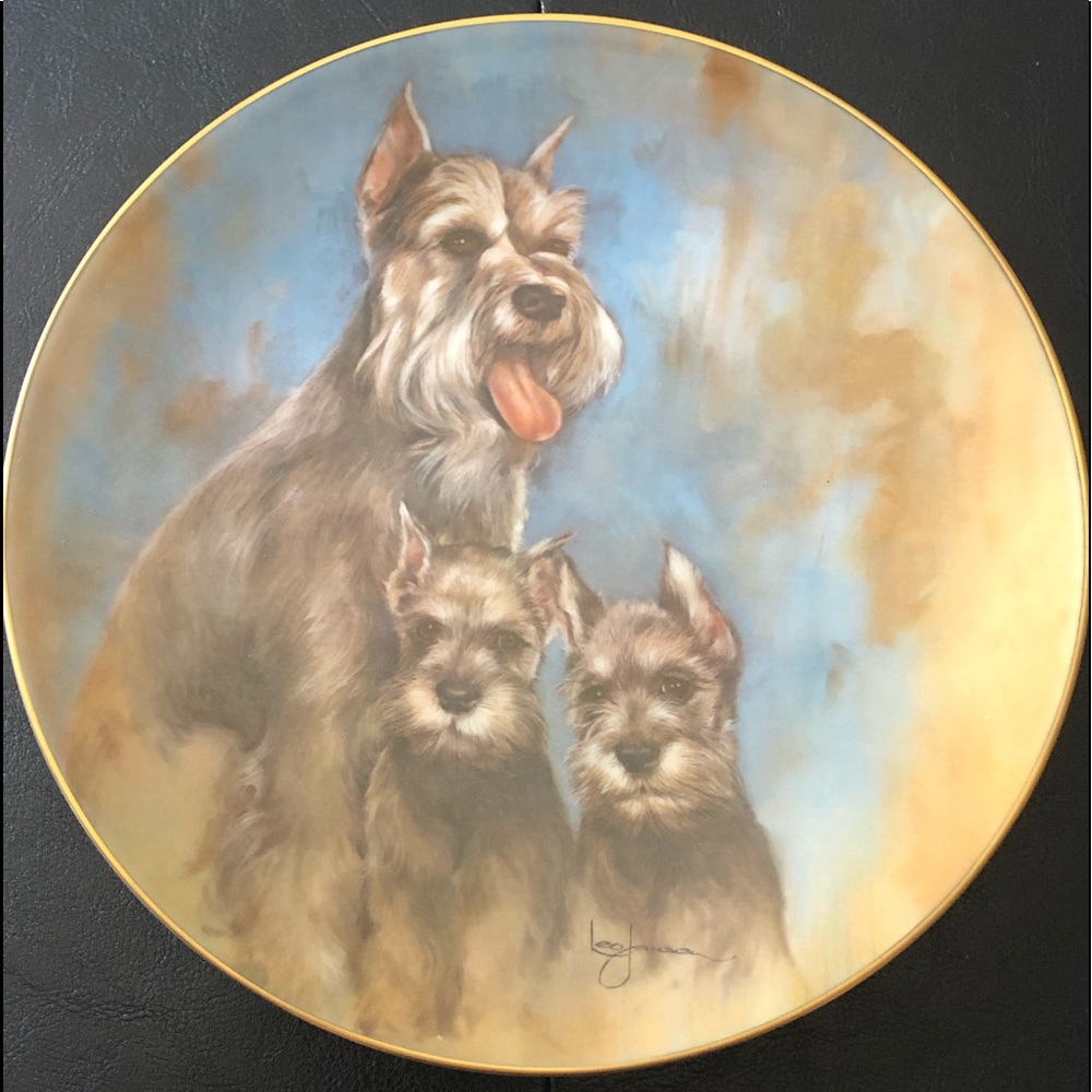 VINTAGE SCHNAUZER ART PLATE